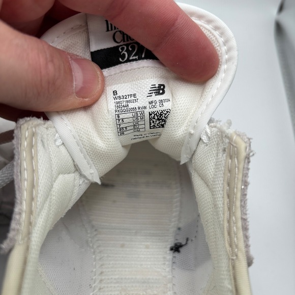 New Balance 327 Sea Salt Casual Shoes Women's Size 9B NWOB WS327FE - Picture 2 of 8